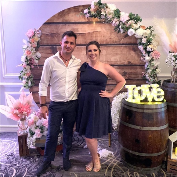 Meet Your Posher ๐ ๐ ๐ - Picture 2 of 9